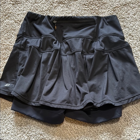 Women's Black Athletic Shorts - Picture 3 of 4